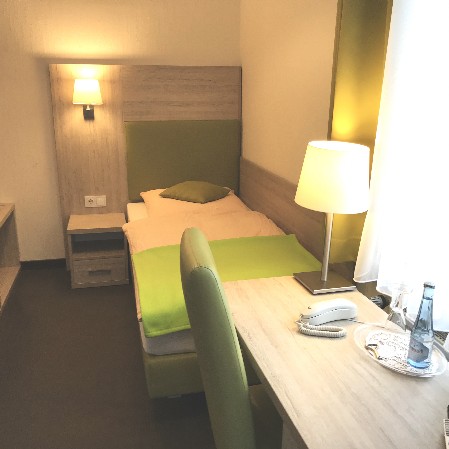Einzeilzimmer-Business
